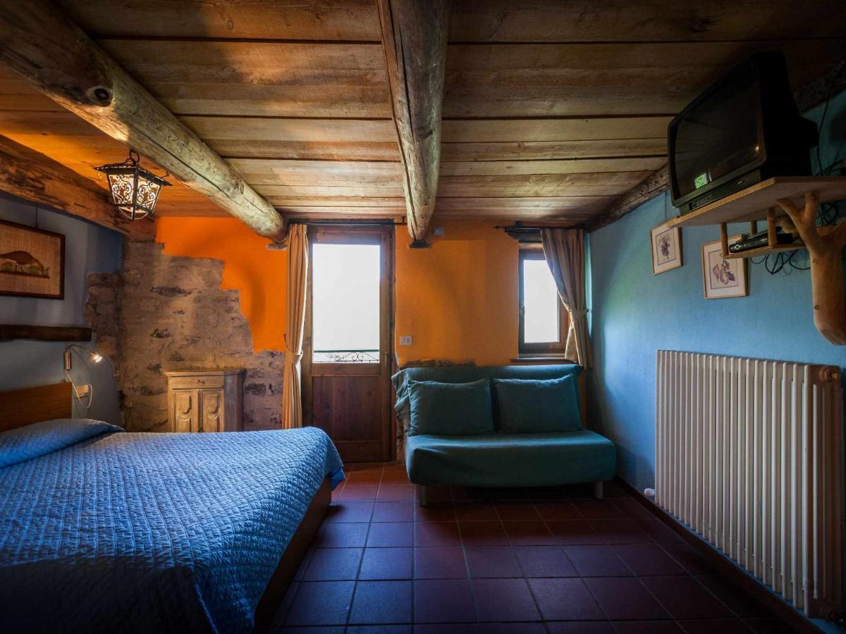 Agriturismo Al Marnich Schignano Kültér fotó